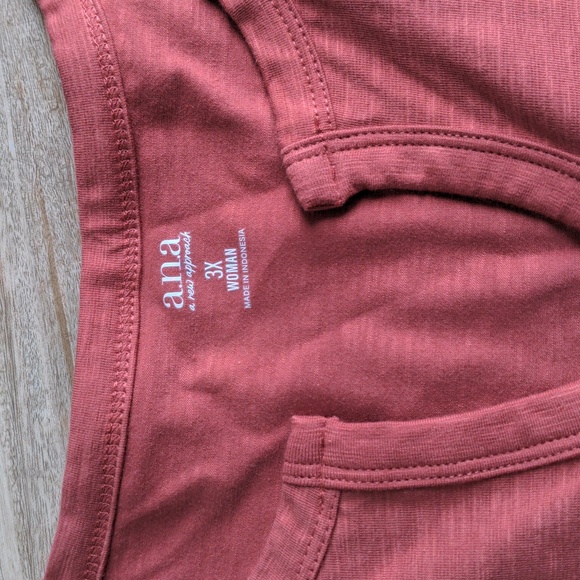 NWT 3X Tops Bundle - Picture 3 of 9